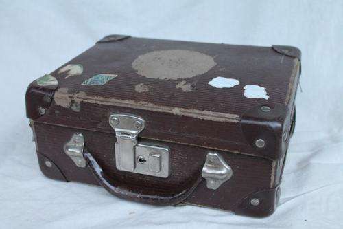 VINTAGE CARDBOARD SUITECASE