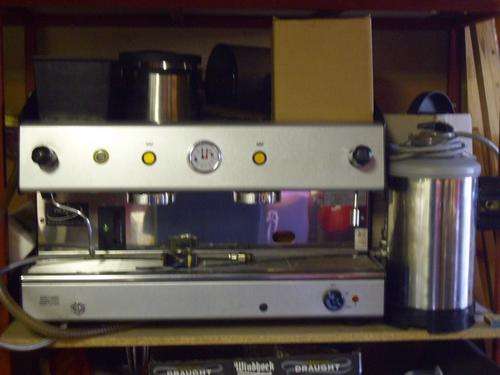 COFFEE MACHINE BRASILIA ROMA + GINO ROSSI GRINDER + MORE