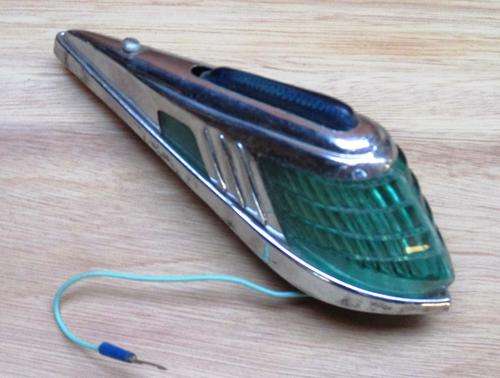 VINTAGE RETRO BICYCLE MUDGUARD REFLECTOR/LIGHT/DECAL
