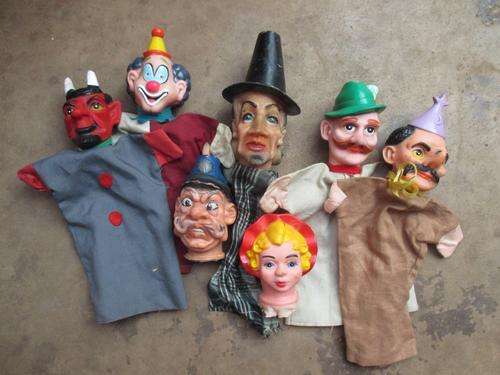 VINTAGE HAND PUPPETS TOY