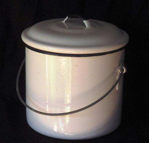 VINTAGE ENAMEL CAN