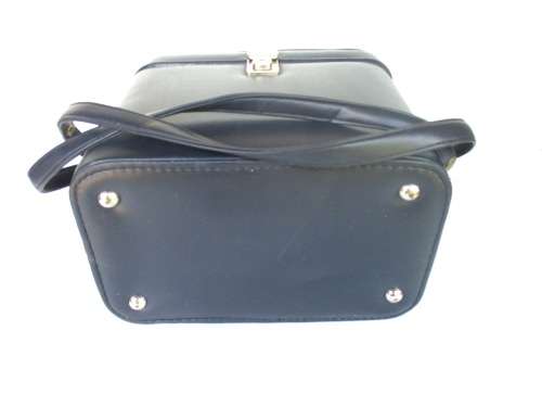 VINTAGE BLUE VANITY CASE