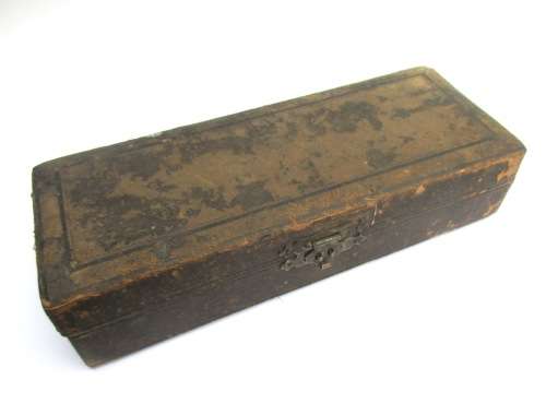 VINTAGE MEDICAL INJECTION SYRINGE
