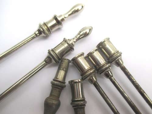VINTAGE MEDICAL INJECTION SYRINGE