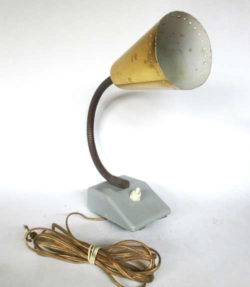 VINTAGE LAMP/BEDSIDE LAMP