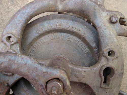 ANTIQUE CORN SHELLER/COD STRIPPER