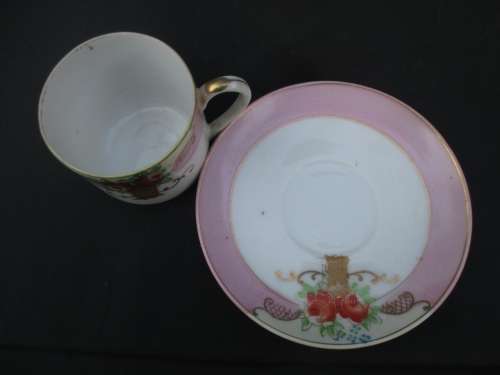 MINIATURE TEA CUP AND SAUCER OCCUPIED JAPAN