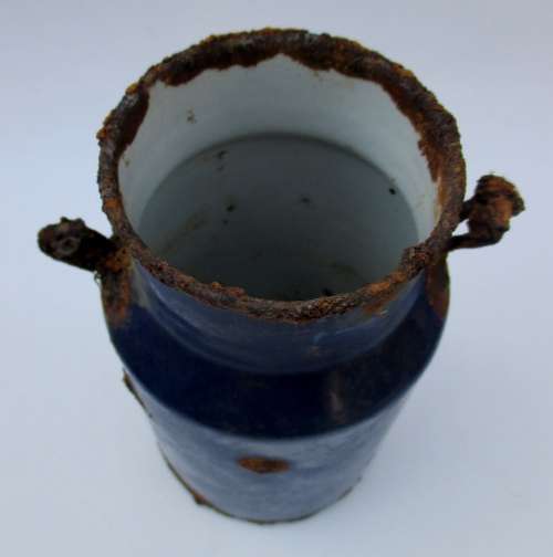 VINTAGE ENAMEL BILLY CAN