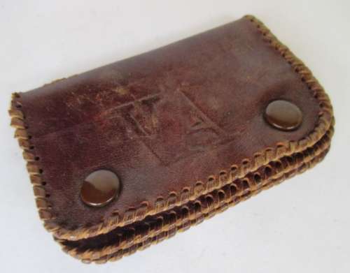 VINTAGE LEATHER WALLET