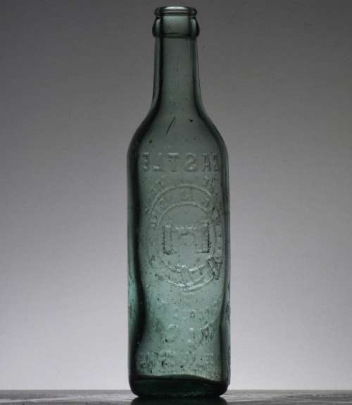 10oz CASTLE MINERAL WATER and ICE WORKS JHB BOTTLE