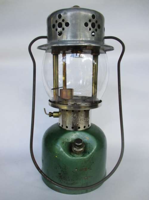 COLEMAN 241G LANTERN
