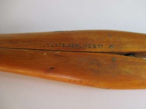 VINTAGE GLOVESTRETCHER
