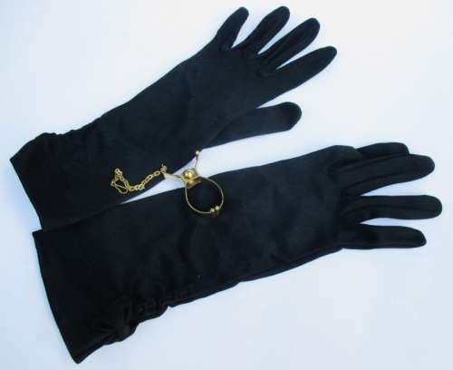 VINTAGE LADIES GLOVES