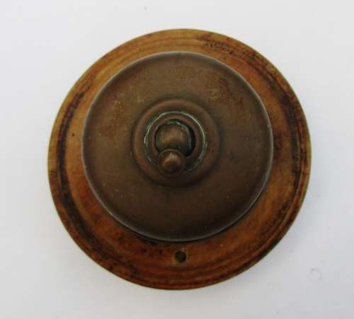 VINTAGE LIGHT SWITCH