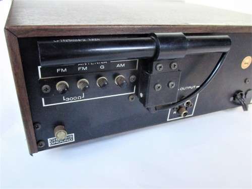 VINTAGE MARANTZE TUNER/RADIO