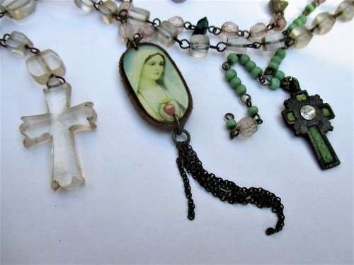 Vintage Crucifix and more lot.