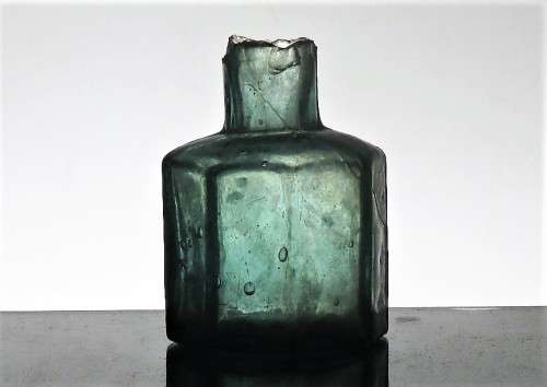 ANTIQUE OCTAGONAL INK BOTTLE