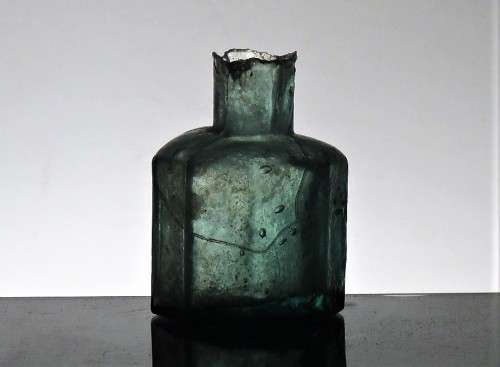 ANTIQUE OCTAGONAL INK BOTTLE