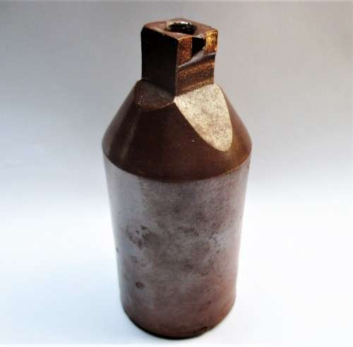 SQUERE MOUTH STONEWARE MASTER INK BOTTLE