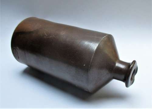MEDUIM STONEWARE MASTER INK BOTTLE