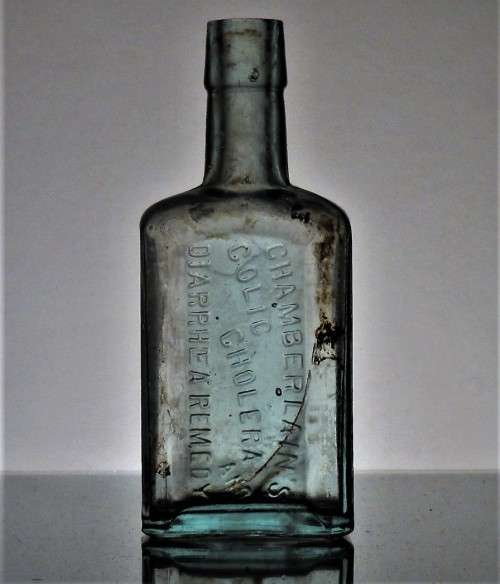 Chaiberlains Colic Colera Remedy Bottle