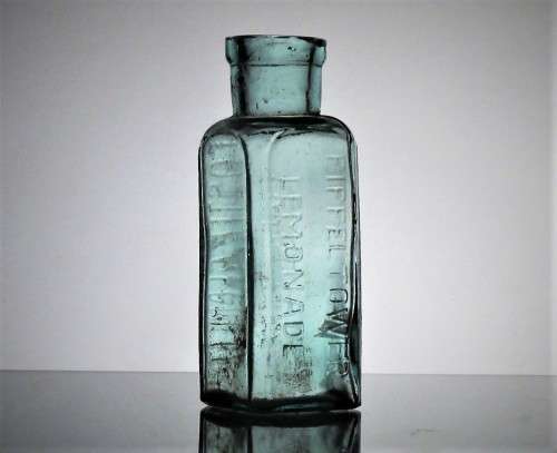 EIFFEL TOWER LEMONADE BOTTLE