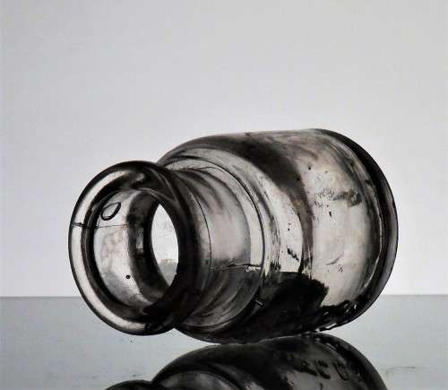 VASELINE 1890s SHAPE BOTTLE