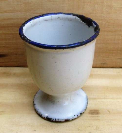 ENAMEL EGG CUP