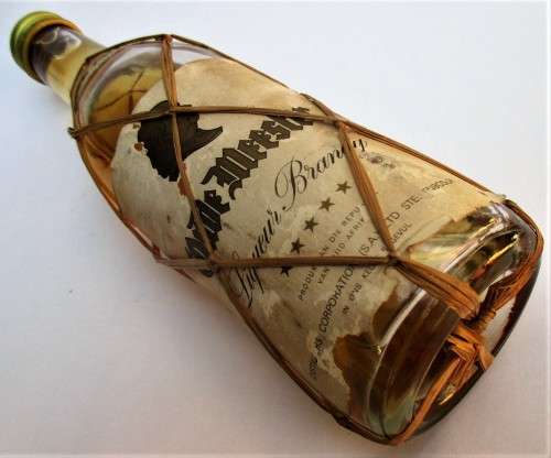 OUDE MEESTER BRANDY DUMMY BOTTLE