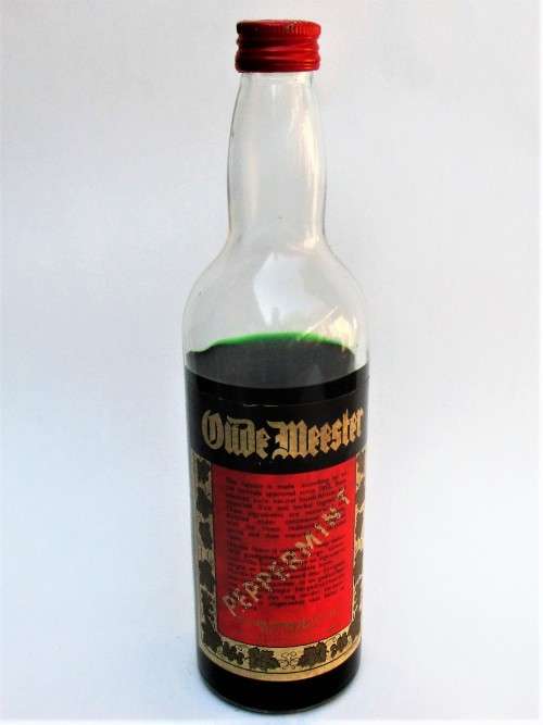 VINTAGE OUDE MEESTER DUMMY BOTTLE