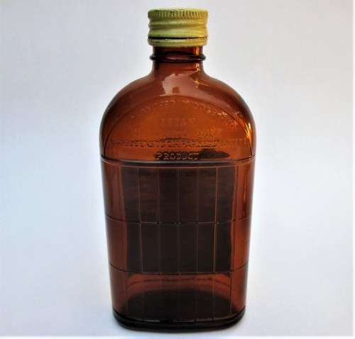 VINTAGE MELLOW-WOOD BRANDY BOTTLE