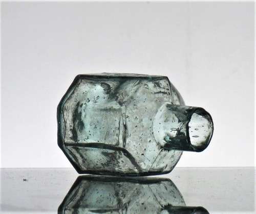 INK  BOTTLE