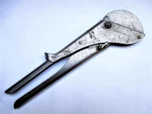 LACO SLATE CUTTER
