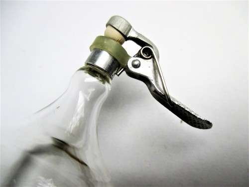 VINTAGE MEDICAL BOTTLE/TUBE