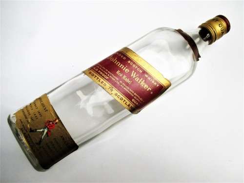 VINTAGE JONNIE WALKER QUART BOTTLE