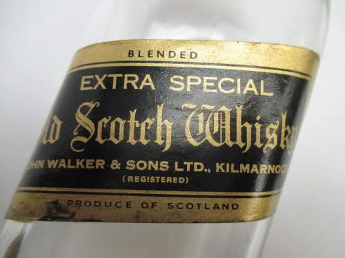 VINTAGE JONNIE WALKER BLACK LABEL BOTTLE