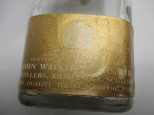 VINTAGE JONNIE WALKER BLACK LABEL BOTTLE