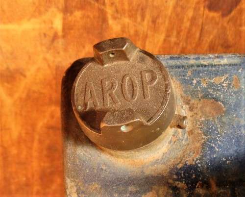 AROP MOTOR SPIRIT TIN