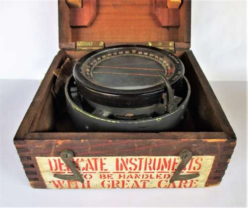 1941 MILIRARY COMPASS