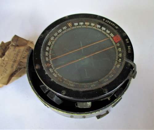 1941 MILIRARY COMPASS