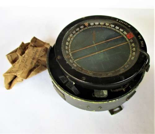 1941 MILIRARY COMPASS
