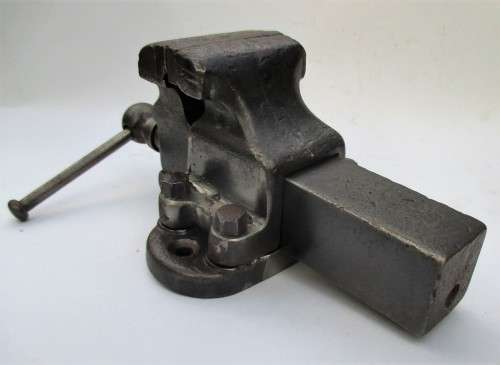 SMALL BENCH VICE