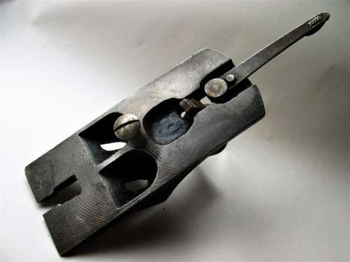 HAND PLANE FROG (fits on some Stanley and Record planes)
