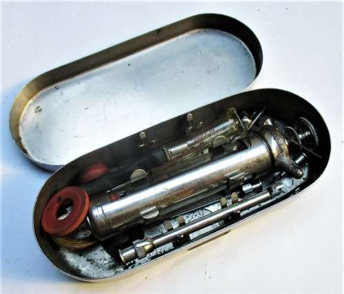 VINTAGE  MEDICAL INJECTION