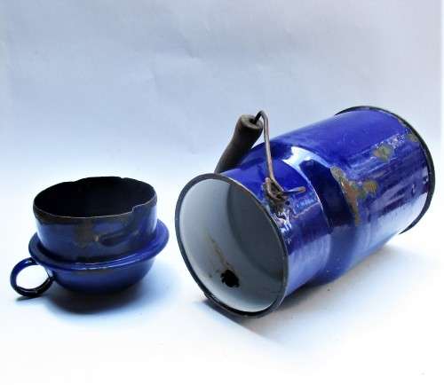 VINTAGE ENAMEL BILLY CAN