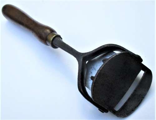 Stanley Rule and Level Co. No.70 Box Scraper