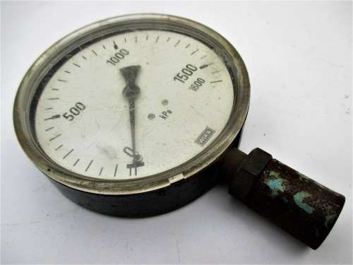 VINTAGE GAUGE