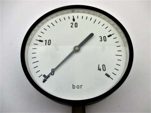 LARGE VINTAGE GAUGE