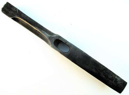 VINTAGE MASONRY HAMMER PICK HEAD