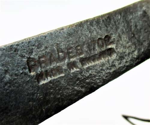 VINTAGE MASONRY HAMMER PICK HEAD